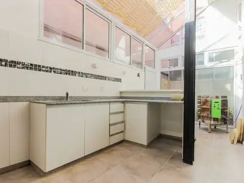 VENTA PH 2 AMBIENTES PARQUE PATRICIOS