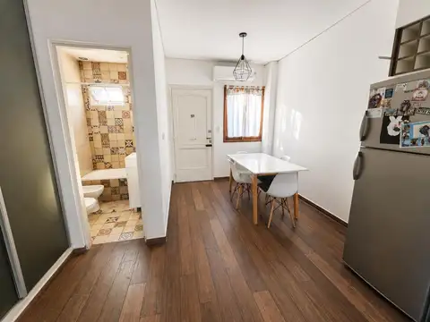 Depto Tipo Casa 3 ambientes con 3 baños