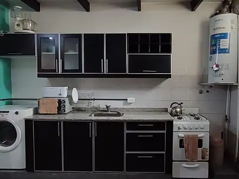 Depto Tipo Casa 2 ambientes con 1 baño