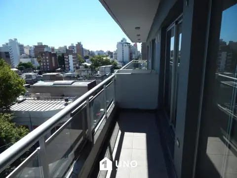 Córdoba y Callao - Ultimo Dpto de 1 Dormitorio Externo. 