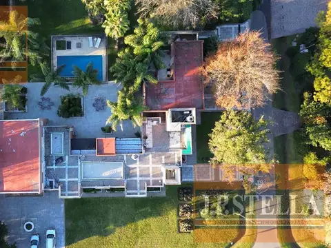 Casa en Venta de 5 dormitorios