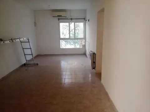 Depto Tipo Casa en Alquiler de 3 dormitorios