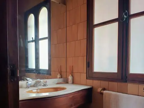 Casa en Alquiler al Oeste
