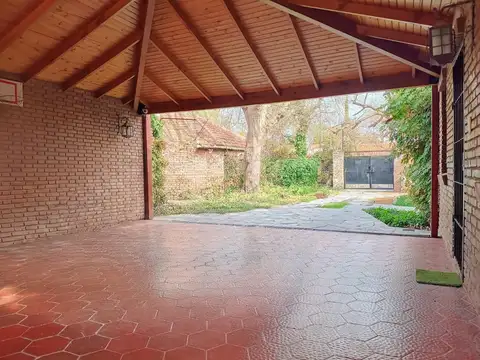Casa en Alquiler de 5 dormitorios