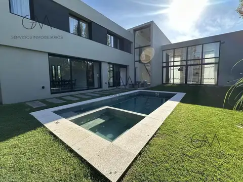 Casa en Venta en Rumenco, USD 650.000