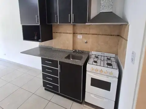 Departamento en Alquiler con 1 cochera