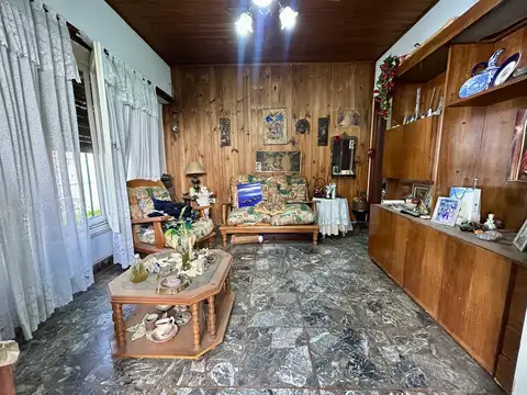 Depto Tipo Casa en Venta de 4 dormitorios