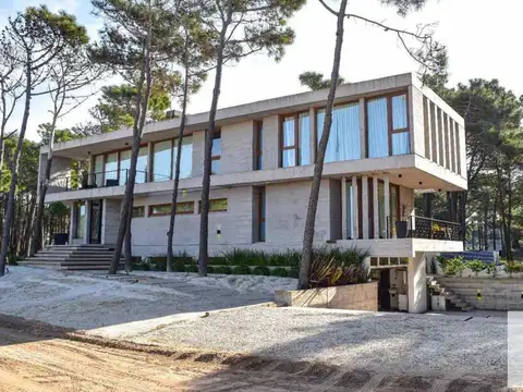 Casa en Venta en Villarobles, Pinamar