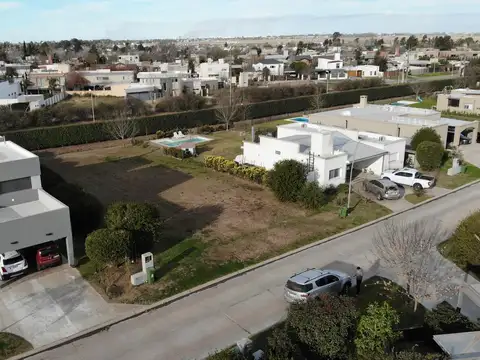 Terreno en venta barrio privado San Sebastian Funes