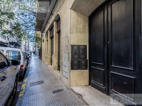 Avenida Rivadavia 800
