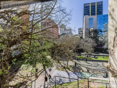 Avenida Rivadavia 800