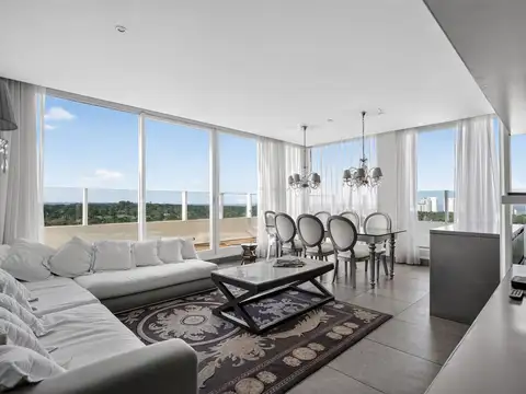 Penthouse duplex de 3 dormitorios con terraza en el edificio Yoo