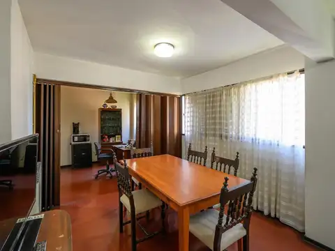 Juan Manuel de Rosas 1442 - 3 Dormitorios al frente!