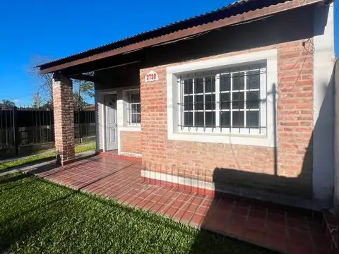 Casa en alquiler- Marcos Paz