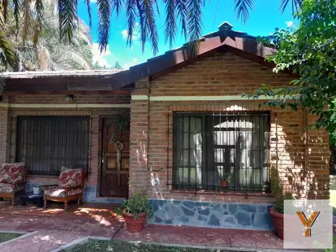 Casa en venta - 2 Dormitorios 2 Baños - Cochera - 2.000Mts2 - Guernica