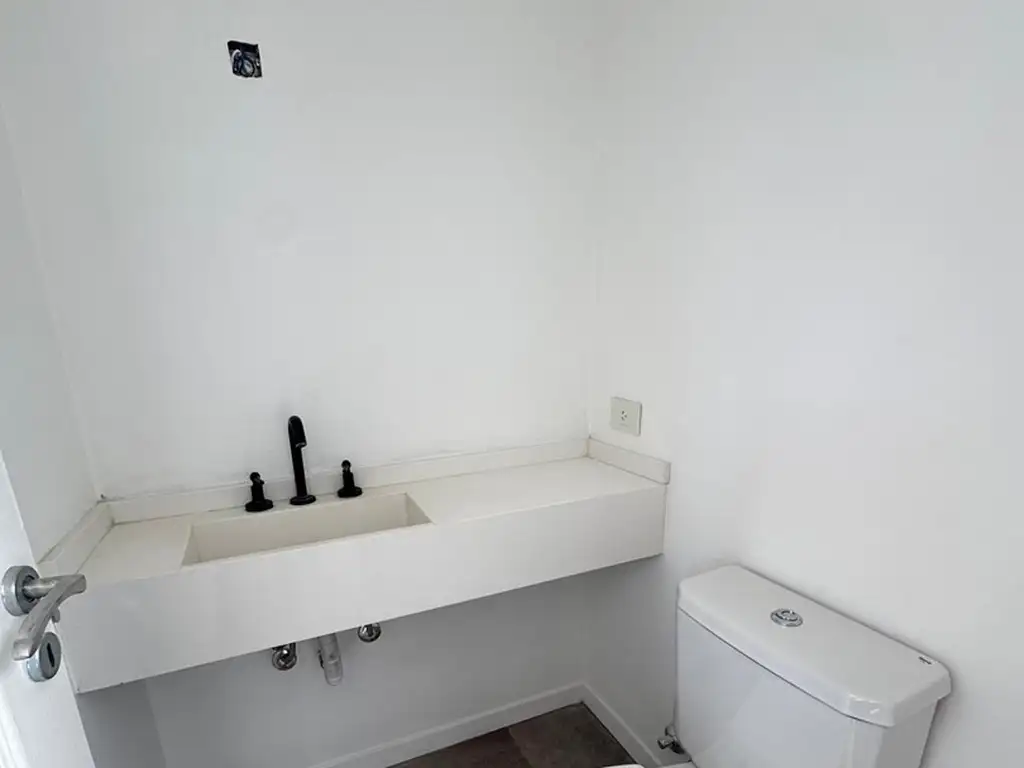 Venta de casa con pileta y fondo verde - Santa Lucia Pilar del Este - Foto 14