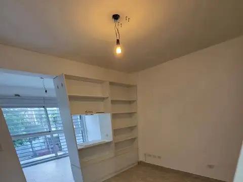 Departamento en Alquiler con 1 cochera