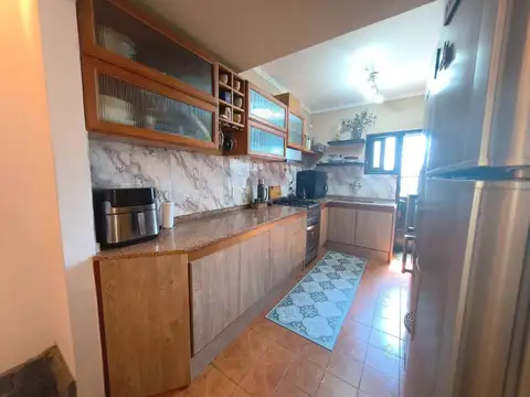 Depto Tipo Casa en Venta en San Antonio de Padua, USD 94.500