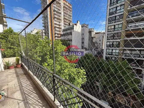 VENTA | DEPARTAMENTO 4 AMBIENTES CON DEPENDENCIA Y BAULERA – AV. SANTA FE al 2800 (6º piso, frente)