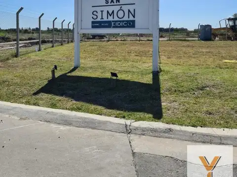 Terreno en venta - 630 mts2 - San Simon