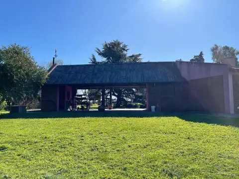 CASA DE CAMPO HECTAREA Y MEDIA  EN OLIDEN