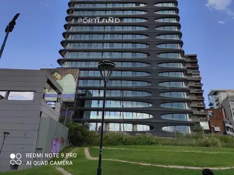 L'Avenue Libertador Estudio Zaha Hadid PISO MUY ALTO