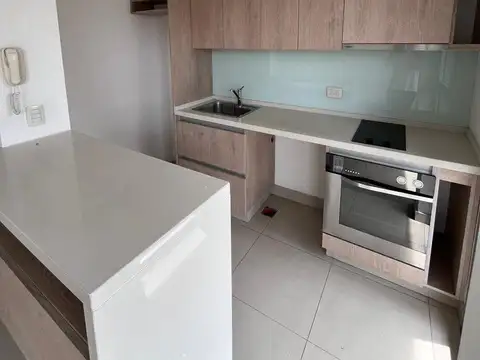 Departamento 2 ambientes en venta en Olivos