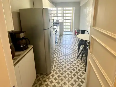 Blanco Encalada 1400