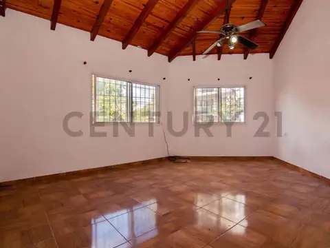 Casa en Venta en Arroyito, USD 105.000