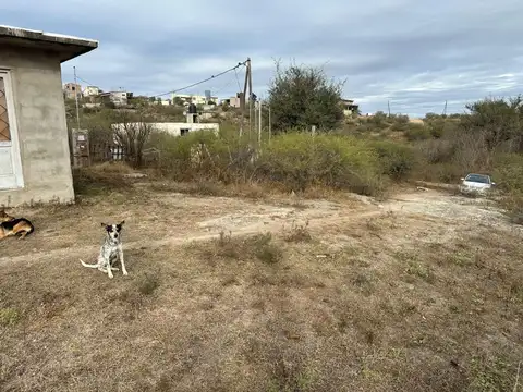 OPORTUNIDAD LOTE DE 3500M2 CON CASA CABALANGO
