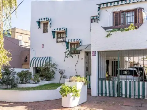 Venta hermosa Casa Financia 7 Ambientes Temperley