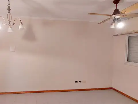 Departamento en Alquiler de 4 ambientes