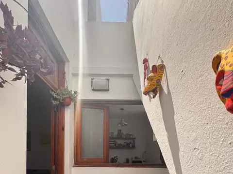 Depto Tipo Casa en Venta 40 años