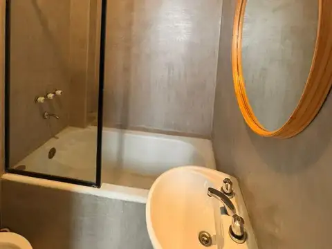 Depto Tipo Casa en Venta en Boedo, USD 126.000