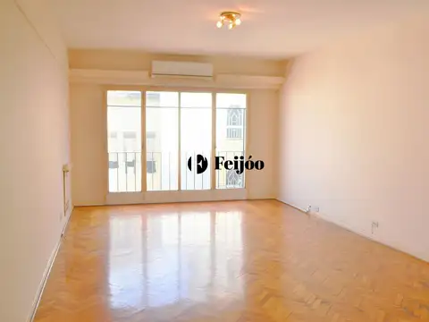 ALQUILER | 3 Amb. c/ dependencia de servicio o 3° dormitorio • Excelente ubicación • Centro/Congreso