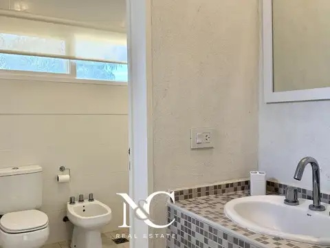 Casa en Venta al Este