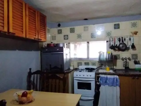 Depto Tipo Casa 3 ambientes con 1 baño