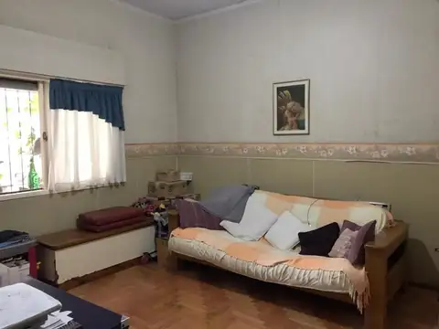 casa 4 amb en venta con amplio patio y galpon