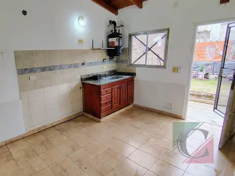 Depto Tipo Casa en Alquiler de 1 dormitorio