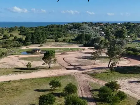 Terreno en Venta en Punta del Este, USD 140.000
