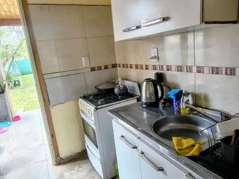Casa 5 ambientes con 1 baño