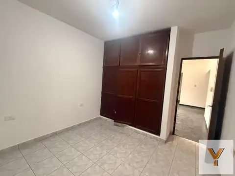 Casa 5 ambientes con 1 baño