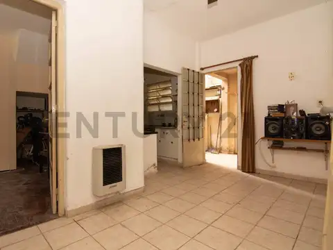 Venta doble propiedad en España y Hospitales, Rosario