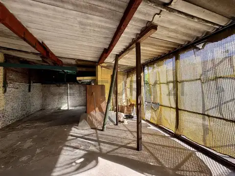 Casa 4 ambientes con 1 baño