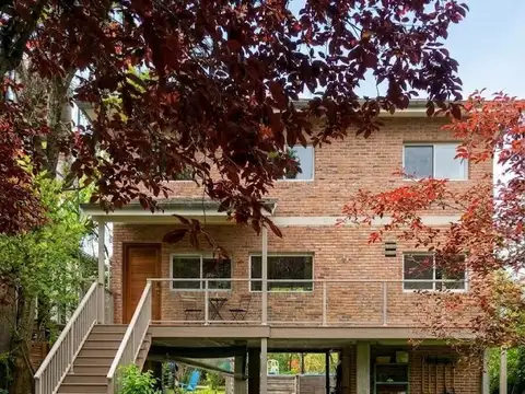Casa en venta Tigre con jardin y pileta