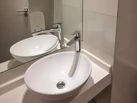 HERMOSO DEPARTAMENTO 2 AMBIENTES CON BALCÓN 