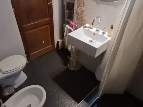 VENTA CASA LOTE PROPIO BECCAR (5 amb.)