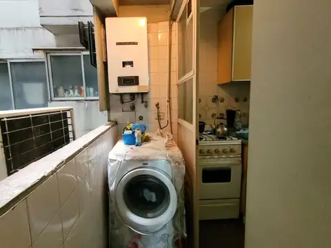 VENTA DOS AMBIENTES C/LAVADERO EN CABALLITO