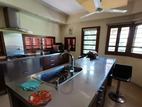 Imponente y Única Residencia en Posadas