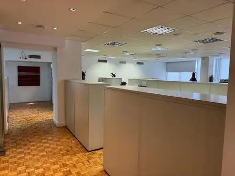 Oficina en venta en Congreso - Piso entero